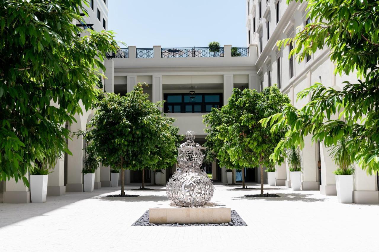 Thesis Hotel Miami Coral Gables, Curio Collection By Hilton Экстерьер фото